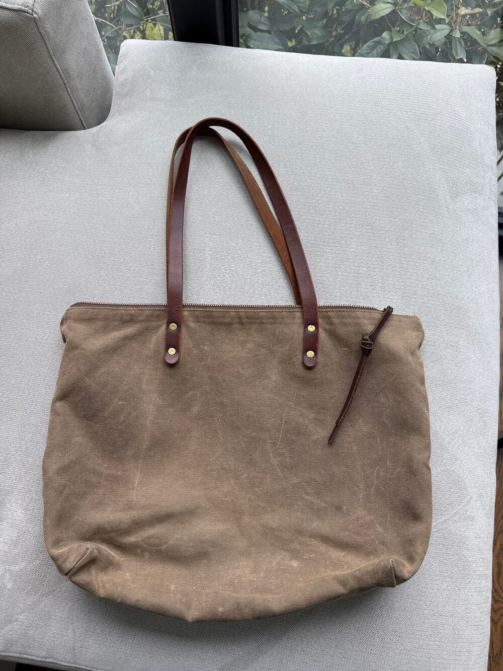 Joyner Avenue Artisan
Leather & Canvas Tote Bag Distressed Asheville NC